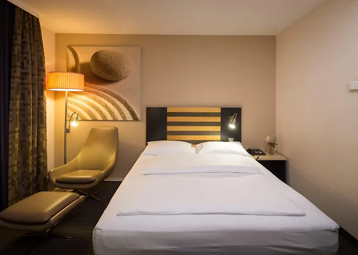 Hotel Lindner Frankfurt Hochst, Part Of Jdv By Hyatt 4*
